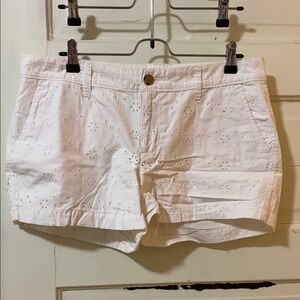 Old Navy White Shorts Classic Summer Style